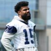 Cowboys scratched Ezekiel Elliott vs Falcons due to 'habitual tardiness,' missing team meetings: report