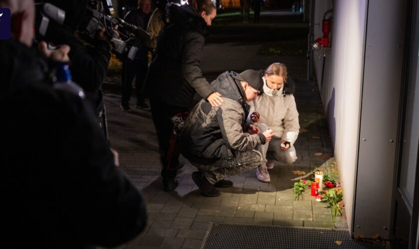 Drei Tote in Berliner Wohnung aufgefunden – Verdacht auf Tötungsdelikt