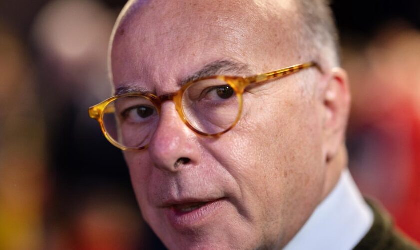 Bernard Cazeneuve va présenter « un projet pour le pays au début de l’été »