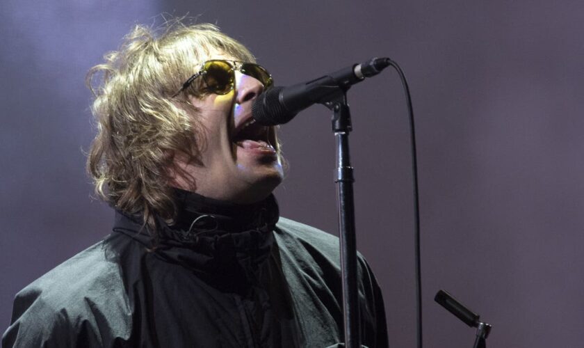 Oasis fans issued urgent warning over ticket scams