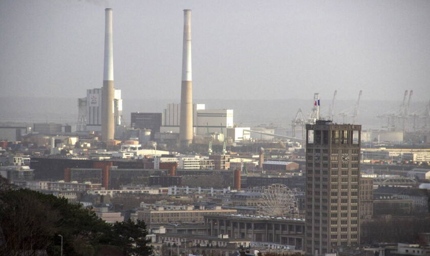 Réindustrialisation : trois usines pourraient s’installer dans le port du Havre, plus de 2,5 milliards d’euros et 720 emplois espérés