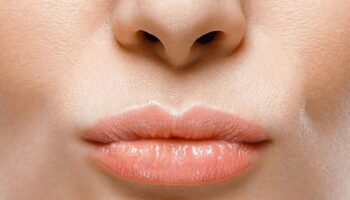 How to heal chapped lips, according to experts