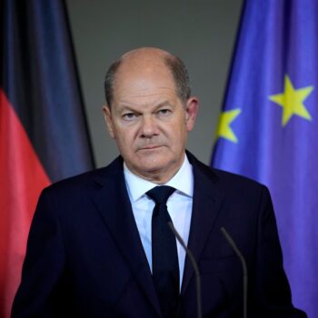 Pressure piles on Germany’s Scholz to hold quick elections after coalition collapses