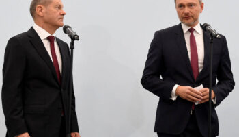 Allemagne : devenu inéluctable, le limogeage du ministre libéral des Finances par Olaf Scholz pourrait précipiter un retour des conservateurs au pouvoir