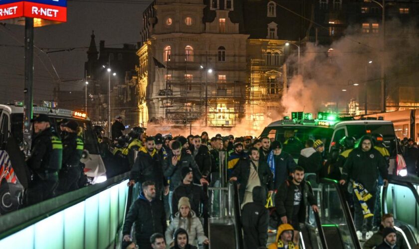 Stupeur à Amsterdam après des violences contre des supporteurs israéliens