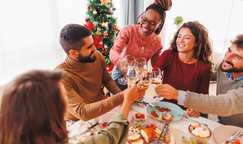 Entertain with ease: 10 entertaining essentials to simplify your holiday hosting