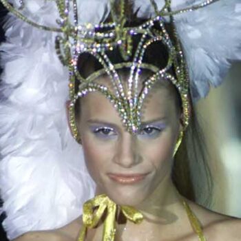 'Gone too soon': British supermodel dies, aged 46