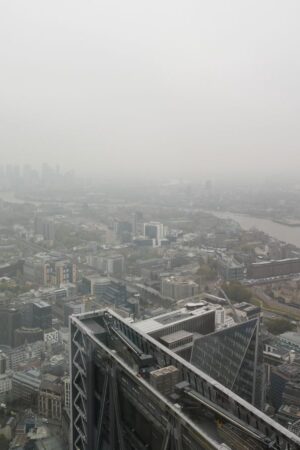 A view across London from the viewing platform of Horizon 22 in Bishopsgate, as the sky is rendered grey, caused by high pressure over the UK trapping moisture near the surface of the Earth, creating stubborn cloud or, in weather parlance, 'anticyclonic gloom'. High pressure results in little or no wind which would otherwise move the cloud around and break it up. Picture date: Friday November 8, 2024.