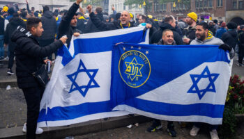 Ce que l'on sait des violences commises à Amsterdam contre des supporters du Maccabi Tel-Aviv