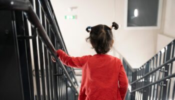 Un collège occupé à Strasbourg pour exiger le logement d’enfants à la rue