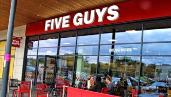 Five Guys customers are only just realising why you get extra scoop of fries in bag