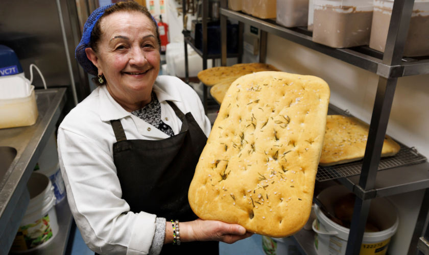 Food lover, 80 years old, still runs kitchen 'with immense pride' after 50 years