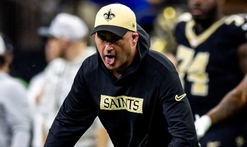 Saints' Darren Rizzi details hilarious reason he had bad start to 1st game as interim head coach