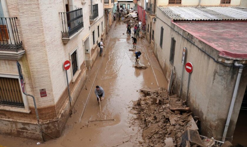 Après les inondations en Espagne, Pedro Sánchez annonce un nouveau plan d’aide de près de 3,8 milliards d’euros