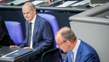 Machtspiele im Bundestag – wann stellt Scholz die Vertrauensfrage?