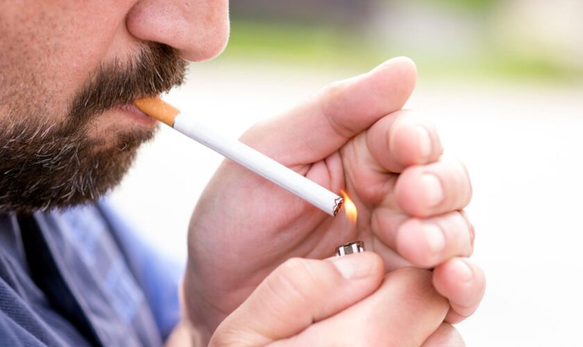 Man smoking pic: iStock