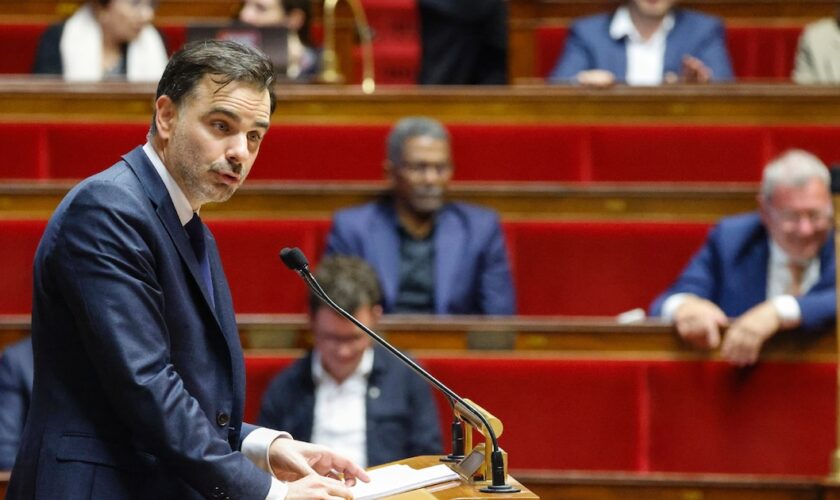 Le ministre du Budget Laurent Saint-Martin lors d'une séance de débat sur la première partie du projet de loi de finances 2025 à l'Assemblée nationale, le 21 octobre 2024 à Paris