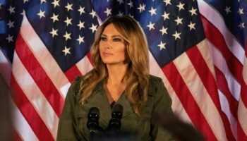 Melania Trump répond « non » à l’invitation des Biden à la Maison Blanche et donne le ton de son mandat de First Lady