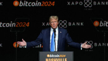 Elections américaines : les promesses de Donald Trump, devenu le «champion du Bitcoin», séduisent le monde de la crypto et font envoler les cours