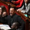 "Dans les poubelles !" : ce qu'a dit le député Delogu à l'Assemblée réactive la polémique