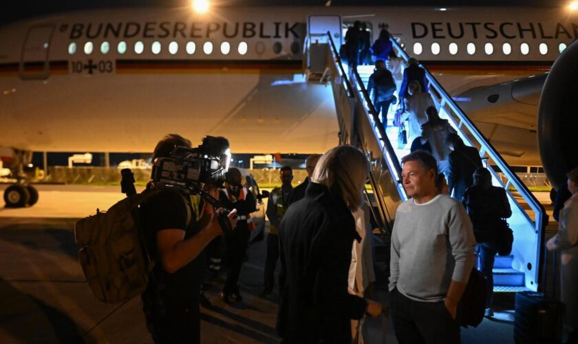 Flugbereitschaft: Habeck strandet nach Defekt an neuem Regierungsflieger in Portugal