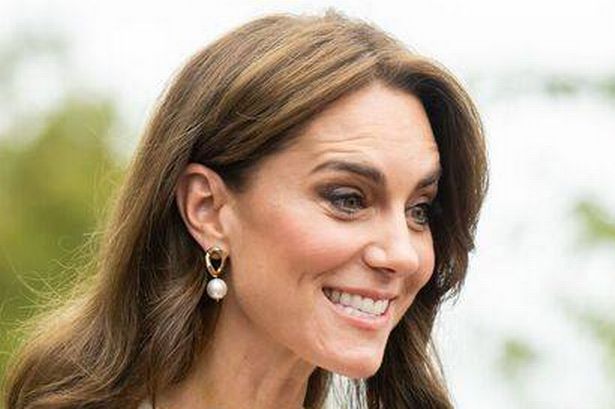 Kate Middleton fans gobsmacked as they spot her celebrity doppleganger - it's impossible to ignore