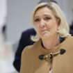 Marine Le Pen, cheffe de file du Rassemblement national (RN), arrive au tribunal de Paris, le 5 novembre 2024