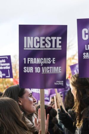 Inceste : le Sénat renforce un dispositif de protection de l’enfant