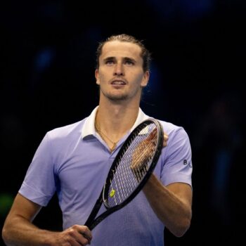 Alexander Zverev macht bisher beim Tennis-Saisonfinale einen starken Eindruck. Foto: Marco Alpozzi/LaPresse via ZUMA Press/dpa