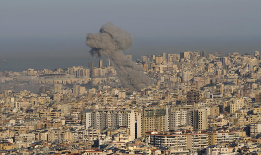 En direct : nouvelles frappes sur la banlieue sud de Beyrouth après un appel à évacuer israélien