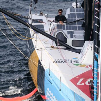 Die Führenden rücken bei der Vendée Globe zusammen. Foto: Loic Venance/AFP/dpa