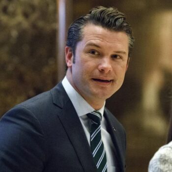 Pete Hegseth, choisi par Trump pour diriger le Pentagone, accusé d’agression sexuelle en 2017