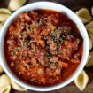 Einfach, schnell, lecker: Leckeres Rezept im Video: Die beste Bolognese der Welt