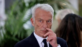 Le patron du Medef dénonce le budget « récessif » du gouvernement