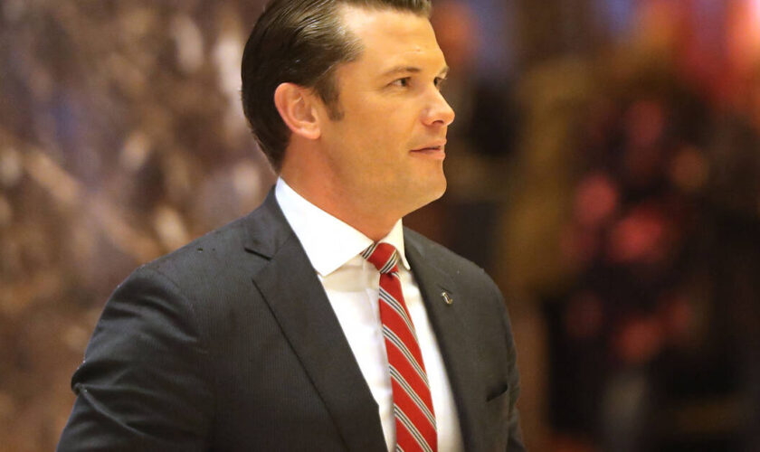 Administration Trump : qui est Pete Hegseth, animateur télé de Fox News nommé à la Défense et accusé d’agression sexuelle ?