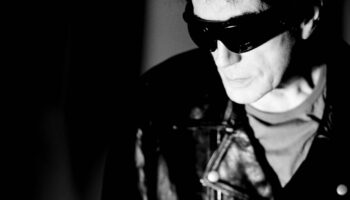 Peter Perrett : «J’ai vu la mort en face tant de fois que ça ne me fait plus rien, je n’ai pas peur»