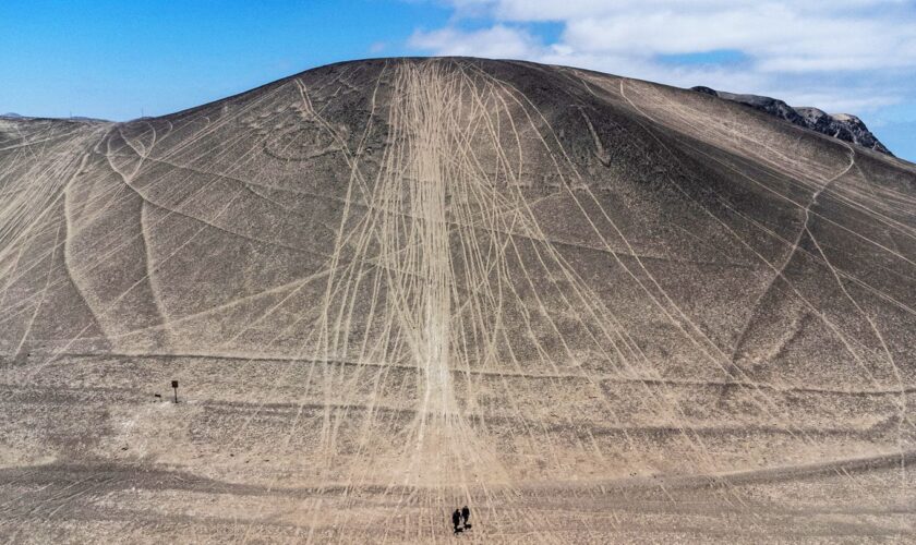 Geoglyphen in Atacama-Wüste: Reifenspuren zerstören 1000 Jahre altes Kulturerbe