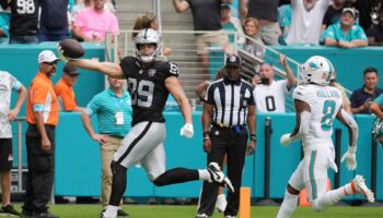 Raiders' Brock Bowers and other NFL players celebrate TDs with Trump-inspired dance moves