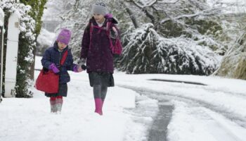 UK told to expect 'disruptive snow' as warnings cover large parts of country