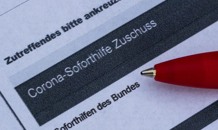 Der Streit um die von 9.300 Unternehmen in MV geforderte Rückzahlung von Corona-Soforthilfe geht weiter. Rund die Hälfte der bet