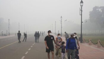 En Inde, la pollution de l’air dépasse 60 fois les normes internationales lors d’un nouveau pic