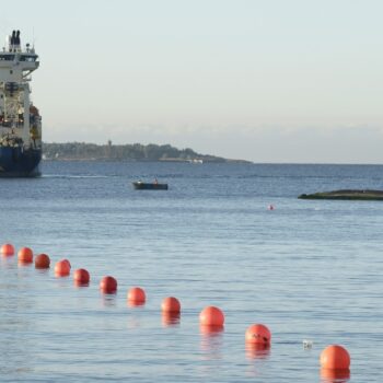 Ermittlungen nach Ausfall von Glasfaserkabel durch Ostsee