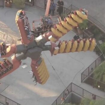 BREAKING: Thrill-seekers are trapped mid-air for three hours at Knott's Berry Farm