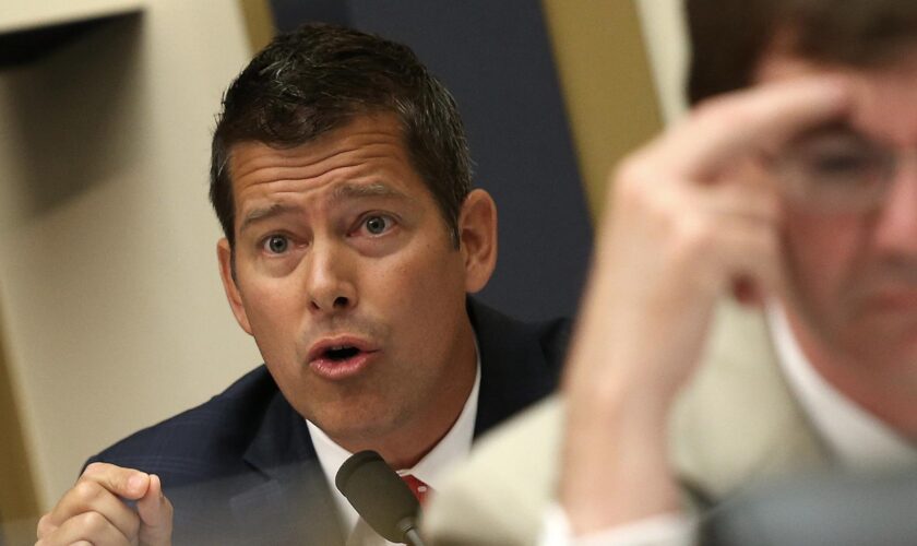 Avec Sean Duffy aux Transports, Trump intègre une autre star de FoxNews dans son gouvernement