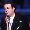 « Moi, je suis le semeur de merde » : en 1980, la candidature de Coluche à la présidentielle racontée dans « le Nouvel Obs »