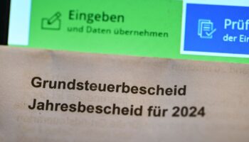 Trotz nun doch von der Ampel geplanter Änderungen bei der Grundsteuer bleibt der Städtetag in Rheinland-Pfalz unzufrieden. (Arch