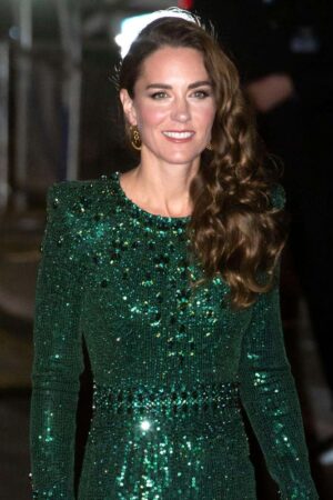 How to wear sequins to a Christmas party (without looking tacky)