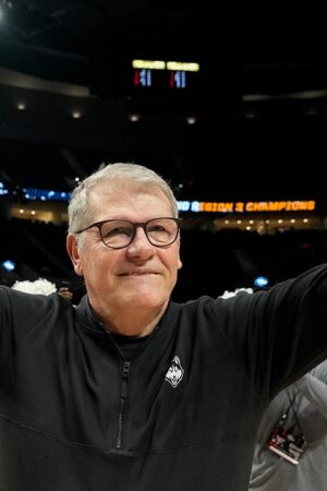 Legendary UConn coach Geno Auriemma sets NCAA all-time wins record