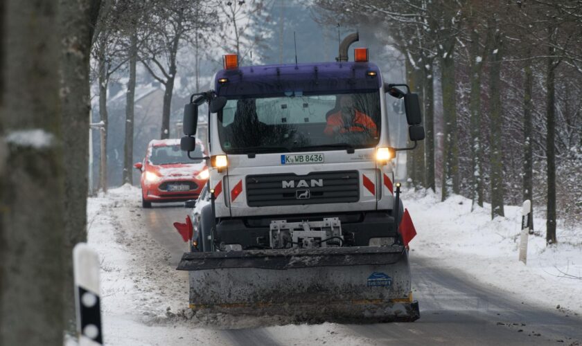 La neige en Écosse signe aussi le retour d’une tradition hilarante autour des saleuses