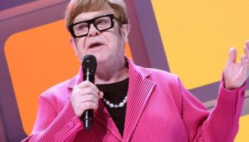 Elton John: Frühes Ende für Musical »Tammy Faye« am Broadway